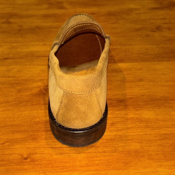 G.H. BASS & CO. TAN SUEDE LOAFERS MEN’S SIZE 11.5 PENNY LOAFER DRIVING SHOES EUC - Picture 11 of 14